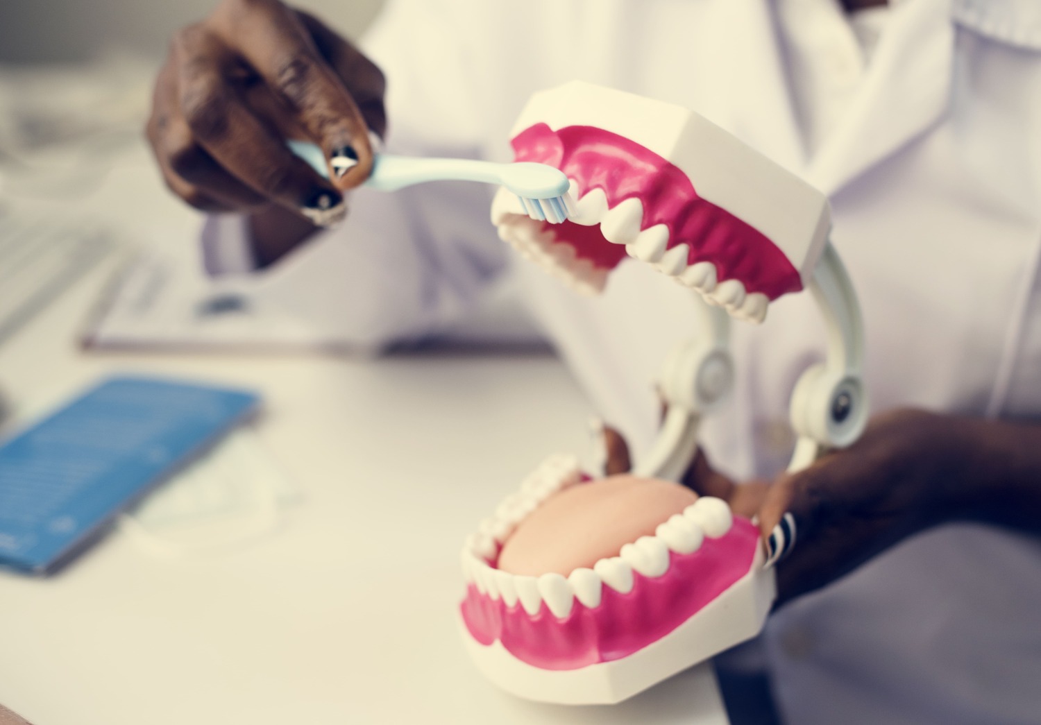 Teeth whitening at Dental Solutions dental clinic in HSR Layout